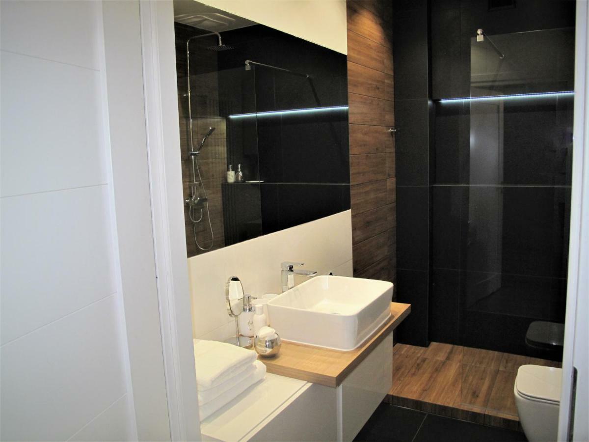 Apartmán Apartament By The Way Vratislav Exteriér fotografie